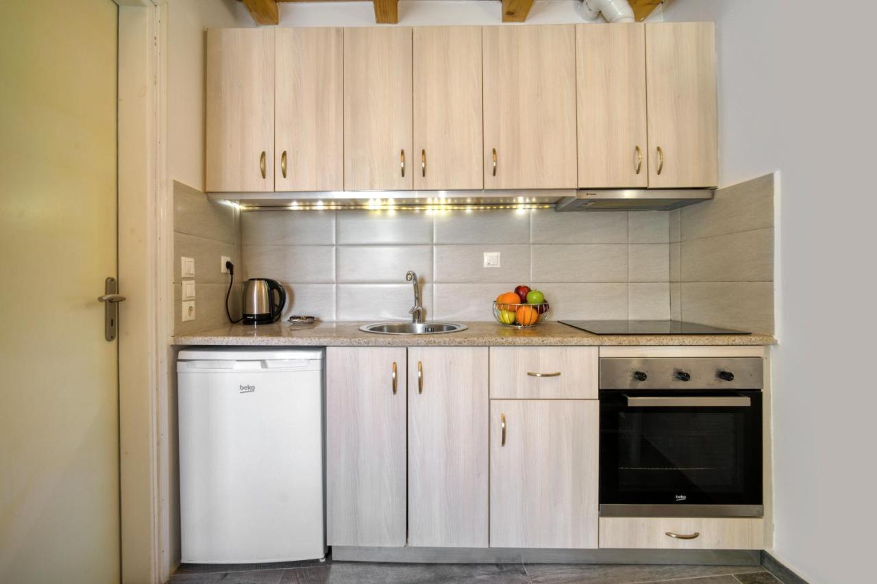Anius Apartments Mykonos Town Екстериор снимка